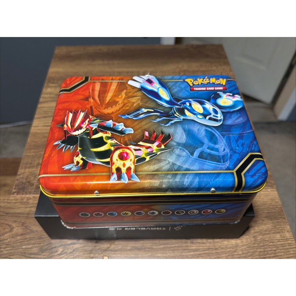 Pokémon 2014 Lunchbox Tin Kyogre Groudon - Comes With Notepad, Stickers, Pencils